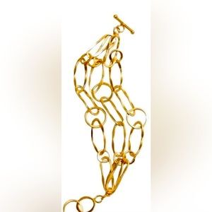 Gold tone link bracelet. NWT